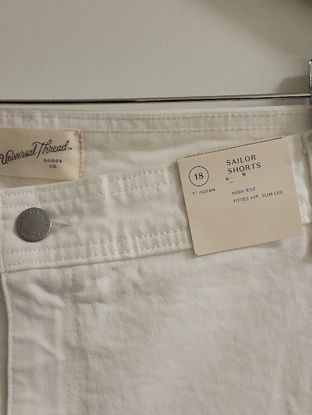 Target White Women's Denim Shorts - Sailor High-Rise Size 18 - Picture 2 of 4
